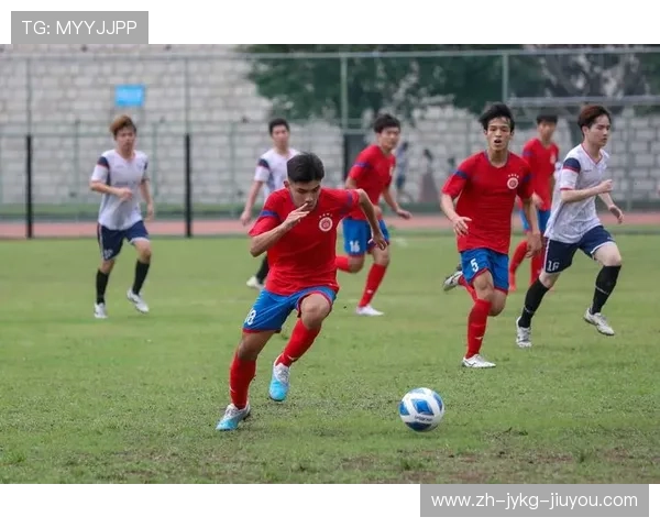 足球短视频平台如何利用精彩赛事集锦吸引年轻用户